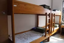 Bên trong nhà tù “sang như khách sạn” giam giữ vợ Bạc Hy Lai