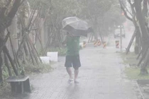 Loạt ảnh đầu tiên về siêu bão Megi tàn phá Đài Loan