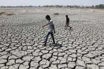 Loạt ảnh nắng nóng kinh hoàng ở Ấn Độ