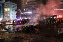 Hiện trường đánh bom đẫm máu ở Ankara, hàng trăm người thương vong