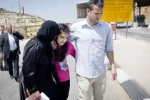 Israel thả nữ tù nhân Palestine 12 tuổi vì tội...mang dao