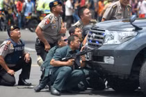 Nóng: Phiến quân IS đứng sau vụ tấn công ở Jakarta?