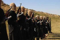 Câu chuyện khủng khiếp của cựu phiến quân IS qua ảnh