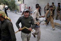 Ảnh: Người Kurd và dân quân Shiite đánh nhau ở Iraq