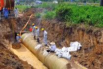 Hủy mua đường ống nước của nhà thầu Trung Quốc