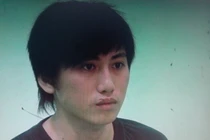 Thiếu nữ bị bạn trai đâm chết vì ghen tuông