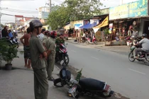 CSHS nổ súng, một người đi đường trúng đạn