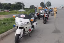 Hàng loạt môtô “khủng” bị CSGT tạm giữ
