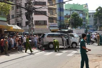 Nhân viên rửa xe lái “xế hộp” gây tai nạn kinh hoàng