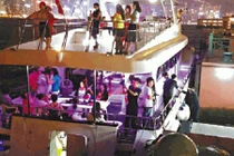 Ngã ngửa dịch vụ tút nhan sắc chiều quý bà siêu giàu