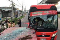 Loạt tai nạn nhà xe Phương Trang, khách sợ mất vía