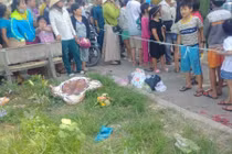 Bé sơ sinh nghi bị sát hại, nhét giấy vào miệng?