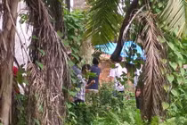 Giết chủ nợ, phi tang xác sau nhà