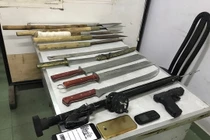 60 thanh niên hỗn chiến, ném bom xăng ở Khánh Hòa