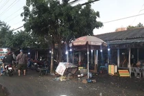 Vợ chồng chủ quán nước đánh khách chảy máu đầu bị trả thù