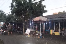 Vợ chồng chủ quán nước đánh khách chảy máu đầu bị trả thù