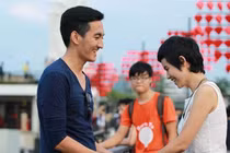 Muôn kiểu tỏ tình siêu độc trên cầu tình yêu Đà Nẵng