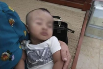 Bé trai 7 tháng tuổi bị bỏ rơi: Vợ chồng hiếm muộn xin nhận nuôi