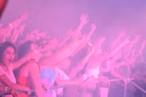 Giới trẻ quẩy điên cuồng ở đại nhạc hội quốc tế Đà Nẵng