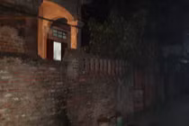 Con trai bị bố đẻ bóp cổ đến chết rúng động Bắc Ninh