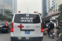 Thực hư việc Bệnh viện Việt Đức cho thuê xe cứu thương?