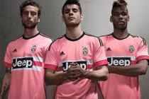 10 mẫu áo đấu xấu nhất châu Âu mùa giải 2015-2016