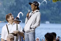 Nhà giàu Trung Đông đổ xô đi phượt tránh nóng