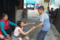 Tết ở xóm chạy thận bữa ăn không phải bánh chưng mà là...