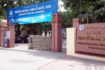 Công bố điểm chuẩn Đại học Kinh tế Quốc dân