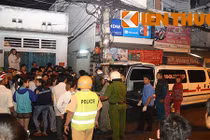 Hàng trăm cảnh sát truy lùng nghi can sát hại ca sĩ