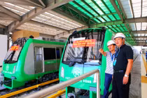 “Mục sở thị” tàu điện trên cao đầu tiên của Hà Nội