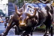 Con bò nối tiếng phố Wall giờ thế nào?