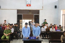 Xét xử 2 anh em giết bé gái ở Đắk Lắk