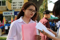 Ngắm mãi không chán vẻ đẹp nữ sinh thi THPT Quốc gia