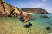 Ngắm bãi biển Kỳ Co đẹp quên đường về ở Quy Nhơn