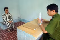 Nữ giám đốc dùng hàng "dỏm" lừa Techcombank trên 36 tỷ đồng