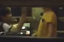 Thanh niên nghiện game đánh vợ mang bầu tại quán net