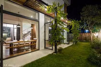 Ngỡ ngàng với vẻ đẹp phá cách ở ngôi nhà tại Nha Trang