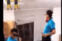 Hà Đức Chinh - Bùi Tiến Dũng mặc đồ đôi "quẩy tung nóc nhà"