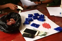 Bắt trùm ma túy chuyên vận chuyển bằng xe khách