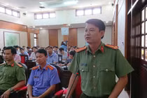 Nguyên giám đốc bệnh viện Đắk Nông đột nhiên bị tâm thần 