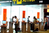 Singapore giải thích lý do từ chối người Việt Nam nhập cảnh