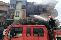 Thanh Hóa: Cháy lớn tại cửa hàng kinh doanh gas