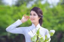 Vẻ đẹp tao nhã của con gái Hà Thành khiến bao thế hệ say đắm