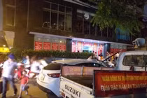 HN: Nổ biến áp chung cư Capital Garden, cư dân tháo chạy