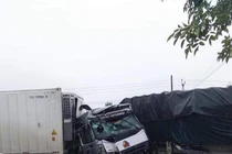 Tai nạn liên hoàn khiến 2 người tử vong tại Bình Thuận
