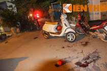 Hỗn chiến vì va chạm giao thông, thanh niên đi Vespa nguy kịch