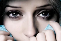 Sửng sốt 10 thực phẩm làm thay đổi màu mắt