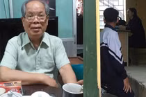 PGS Bùi Hiền: Bắt học sinh quỳ là thất bại của giáo dục