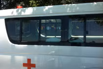 Tá hỏa phát hiện người đàn ông chết gục trong ô tô